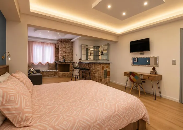 Ririka Homes - Boutique s In Historic Psyrri Near Monastiraki Metro